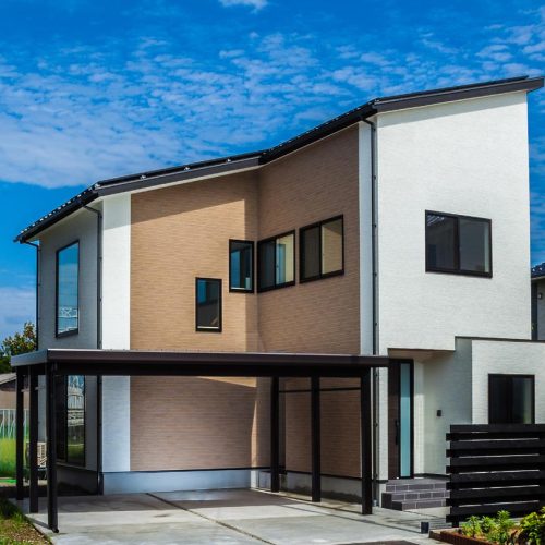 M様邸　スマート×コンパクトな10kw太陽光発電搭載のお家