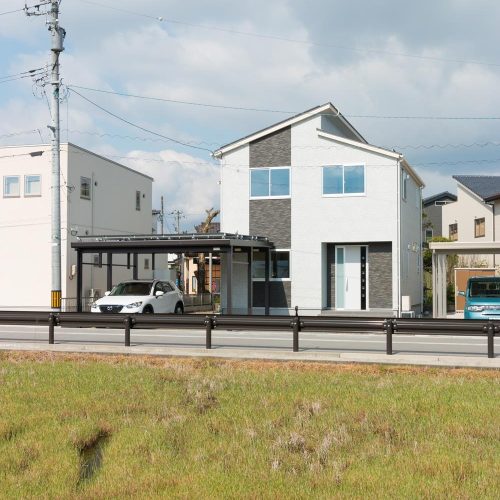 S様邸　9.99kw太陽光発電搭載のゼロ・エネルギー住宅