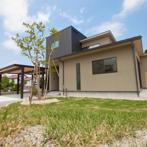 S様邸　空間を有効に使った木のぬくもりあふれるモダンスタイルのお家