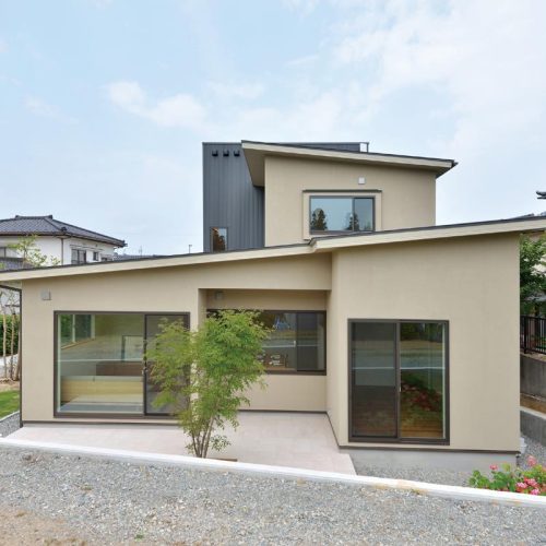 S様邸　空間を有効に使った木のぬくもりあふれるモダンスタイルのお家