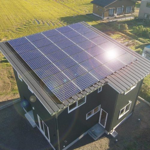 M様邸　ほっこり家族のゼロエネ住宅【大容量太陽光発電(11.2kw)搭載のZEH住宅】