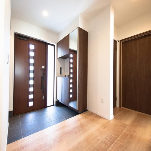 I様邸　太陽光発電5.4kwを搭載の「smart stylishな家」