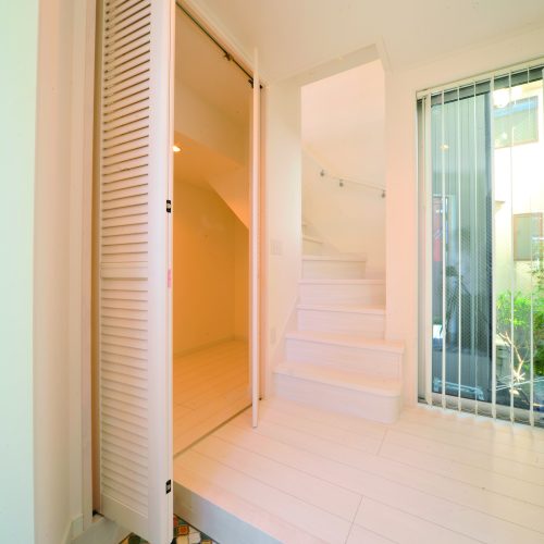 M様邸　狭小地に建つお客様こだわりの住宅です。