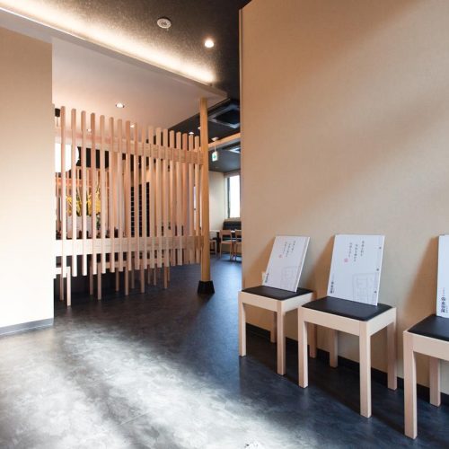 ごまそば高田屋様の店舗の建築に携わらせていたただきました