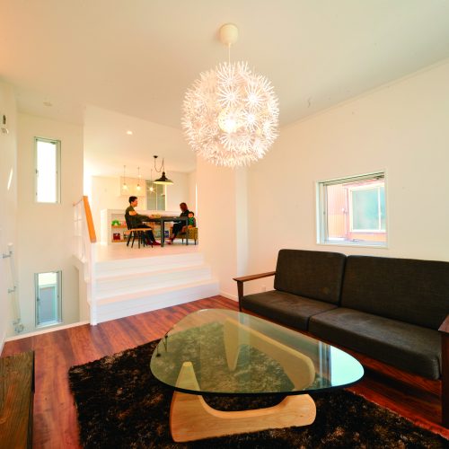 M様邸　狭小地に建つお客様こだわりの住宅です。