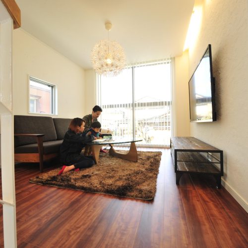 M様邸　狭小地に建つお客様こだわりの住宅です。