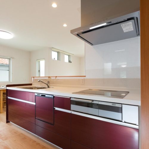 S様邸　八尾　太陽光パネルと回遊性のある廊下と家事ラク間取りの広々二世帯住宅