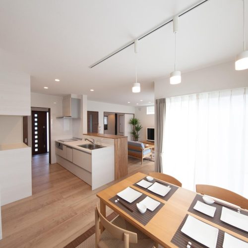 I様邸　太陽光発電5.4kwを搭載の「smart stylishな家」