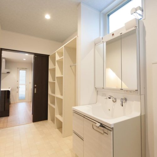 S様邸　太陽光発電10kwh搭載・デザイン階段・吹き抜け・家事ラク動線のお家