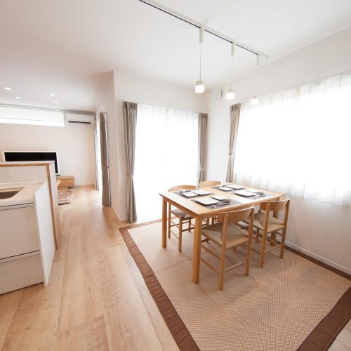 I様邸　太陽光発電5.4kwを搭載の「smart stylishな家」