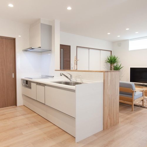 I様邸　太陽光発電5.4kwを搭載の「smart stylishな家」