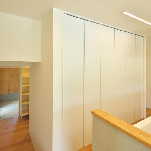 S様邸　空間を有効に使った木のぬくもりあふれるモダンスタイルのお家