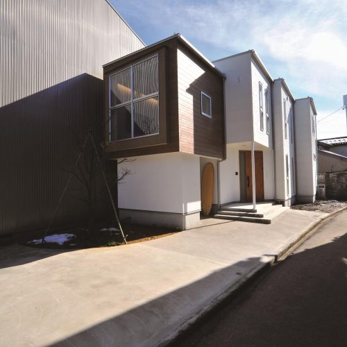 M様邸　狭小地に建つお客様こだわりの住宅です。