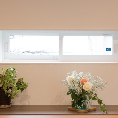 M様邸　ほっこり家族のゼロエネ住宅【大容量太陽光発電(11.2kw)搭載のZEH住宅】