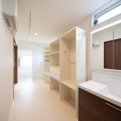 I様邸　太陽光発電5.4kwを搭載の「smart stylishな家」