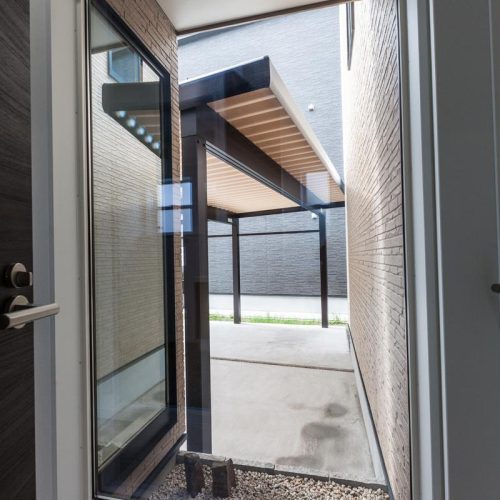 M様邸　スマート×コンパクトな10kw太陽光発電搭載のお家