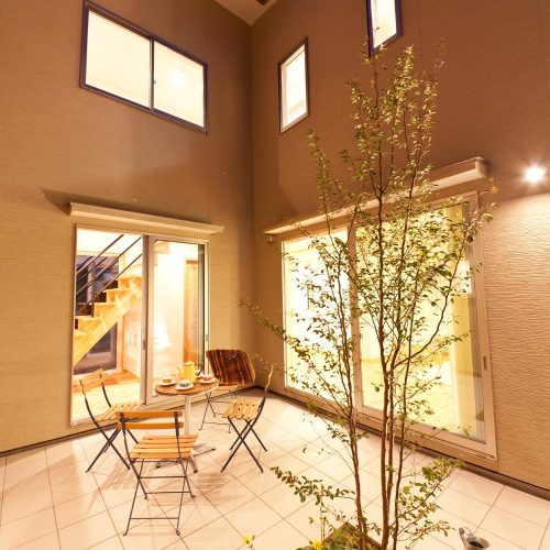 TYPE2中庭（テラス）のある家