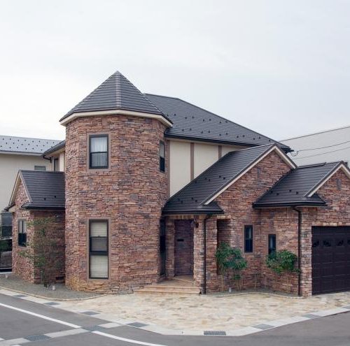 洋風な家_ぬくもりに溢れたハンドメイドの本当の住まい