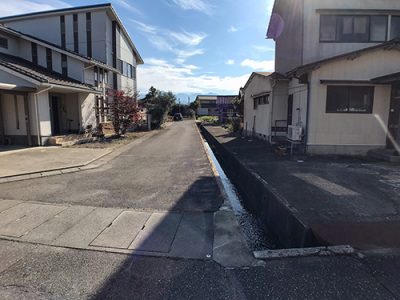 売土地　富山県滑川市田中新町68