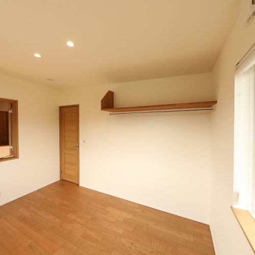 O様邸「コンパクトな敷地で豊かに暮らす、ガレージのある家」