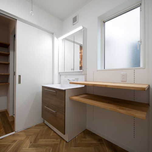 T様邸　住宅地に建つ、『Hyggeヒュッゲ 』な家