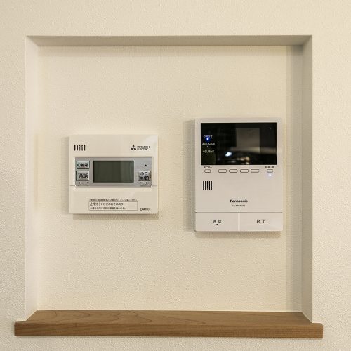 施工事例　I様邸　白い外観と三角屋根がかわいい住まい