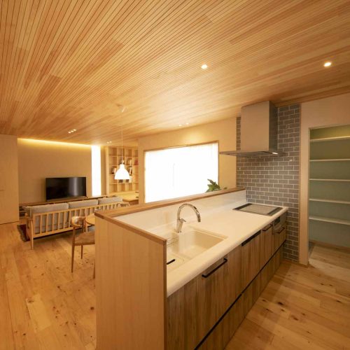 施工事例　Y様邸　本好き家族の日常を愉しむHyggeな家