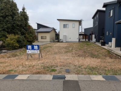 売土地　富山市犬島5丁目分譲地（残2区画）